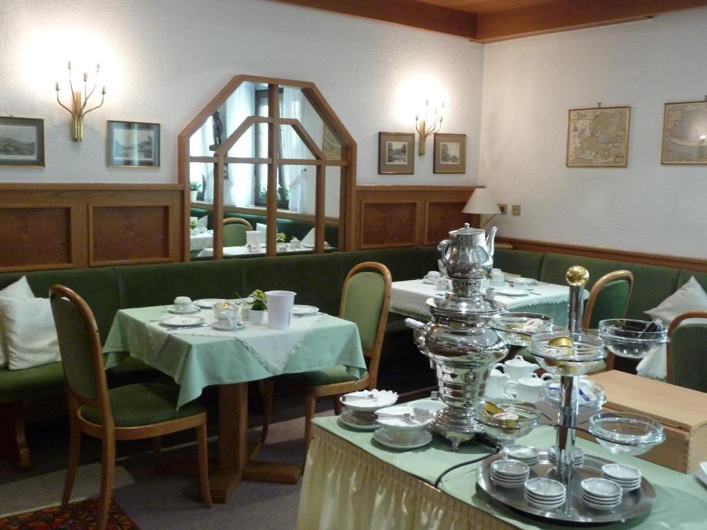 Hotel Schiff Раштатт Экстерьер фото